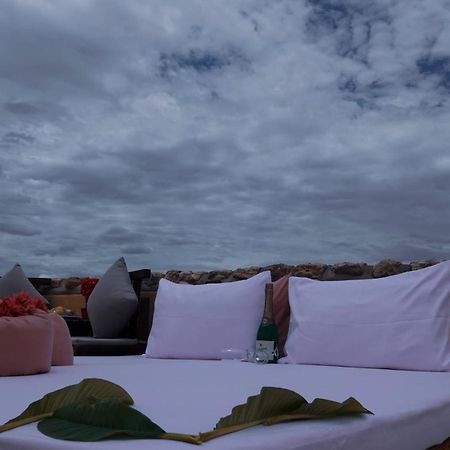 Agama Lodge Lillooet ภายนอก รูปภาพ