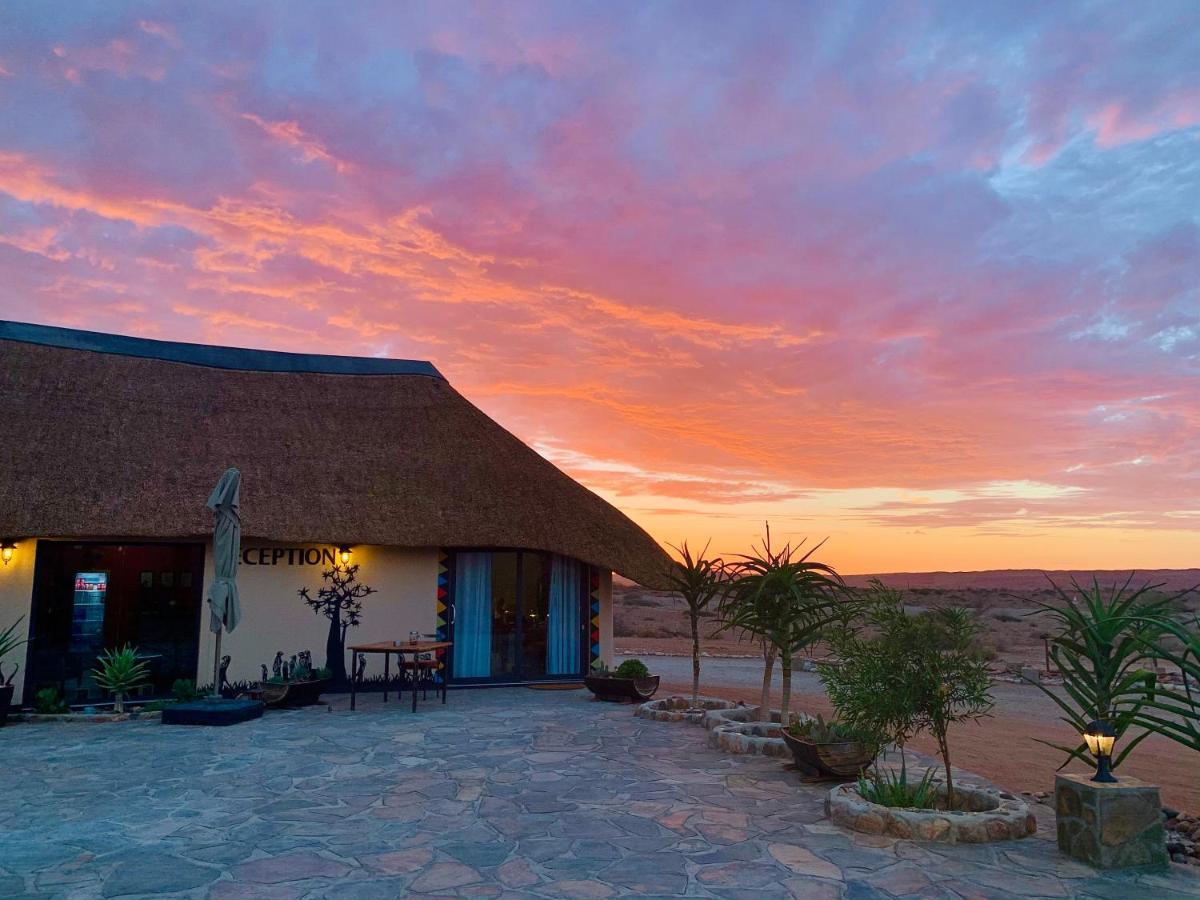 Agama Lodge Lillooet ภายนอก รูปภาพ